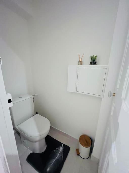 Appartement T2 Aux Portes De Paris Asnières Extérieur photo